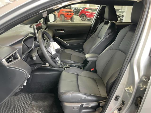 TOYOTA Corolla Cross 2.0 HYBRID 199CV E-CVT AWD-I LOUNGE