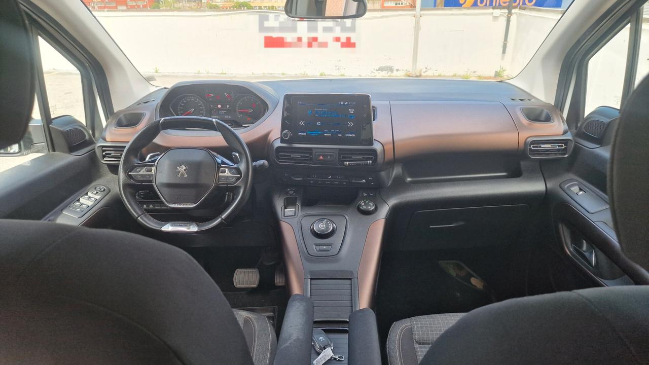 Peugeot Rifter BlueHDi 130 S&S EAT8 GT Line Standard
