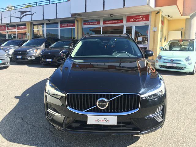 VOLVO XC60 B4 (Diesel Hybrid) 197cv Momentum *IVA deducibile*