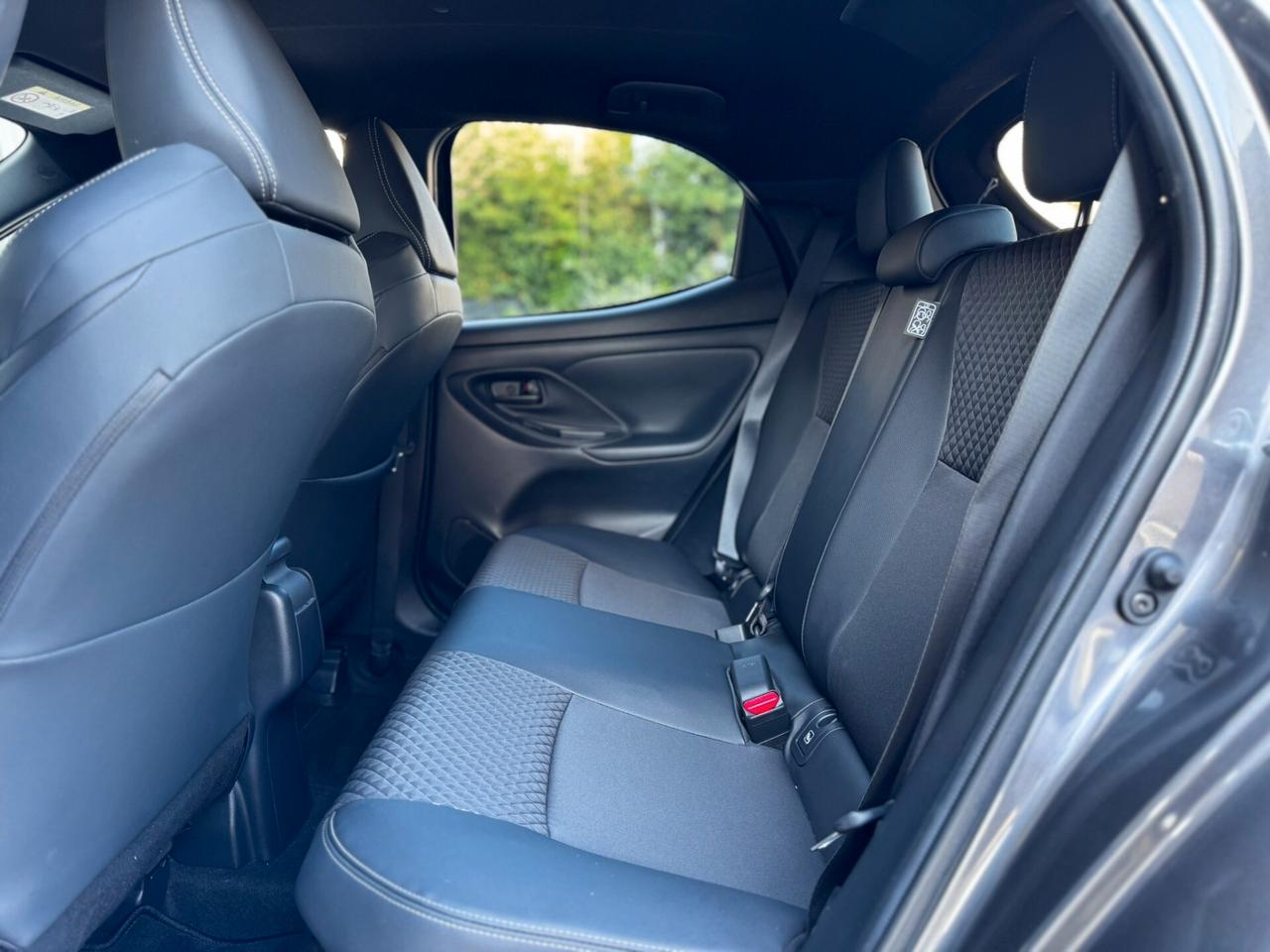 Toyota Yaris 1.5 130 Hybrid 5 porte Lounge