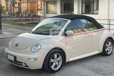 VOLKSWAGEN New Beetle 1.6 Cabrio