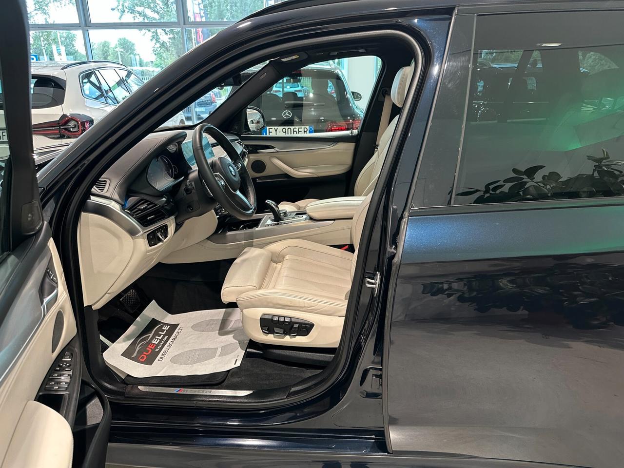 Bmw X5 M50 X5 M50d auto