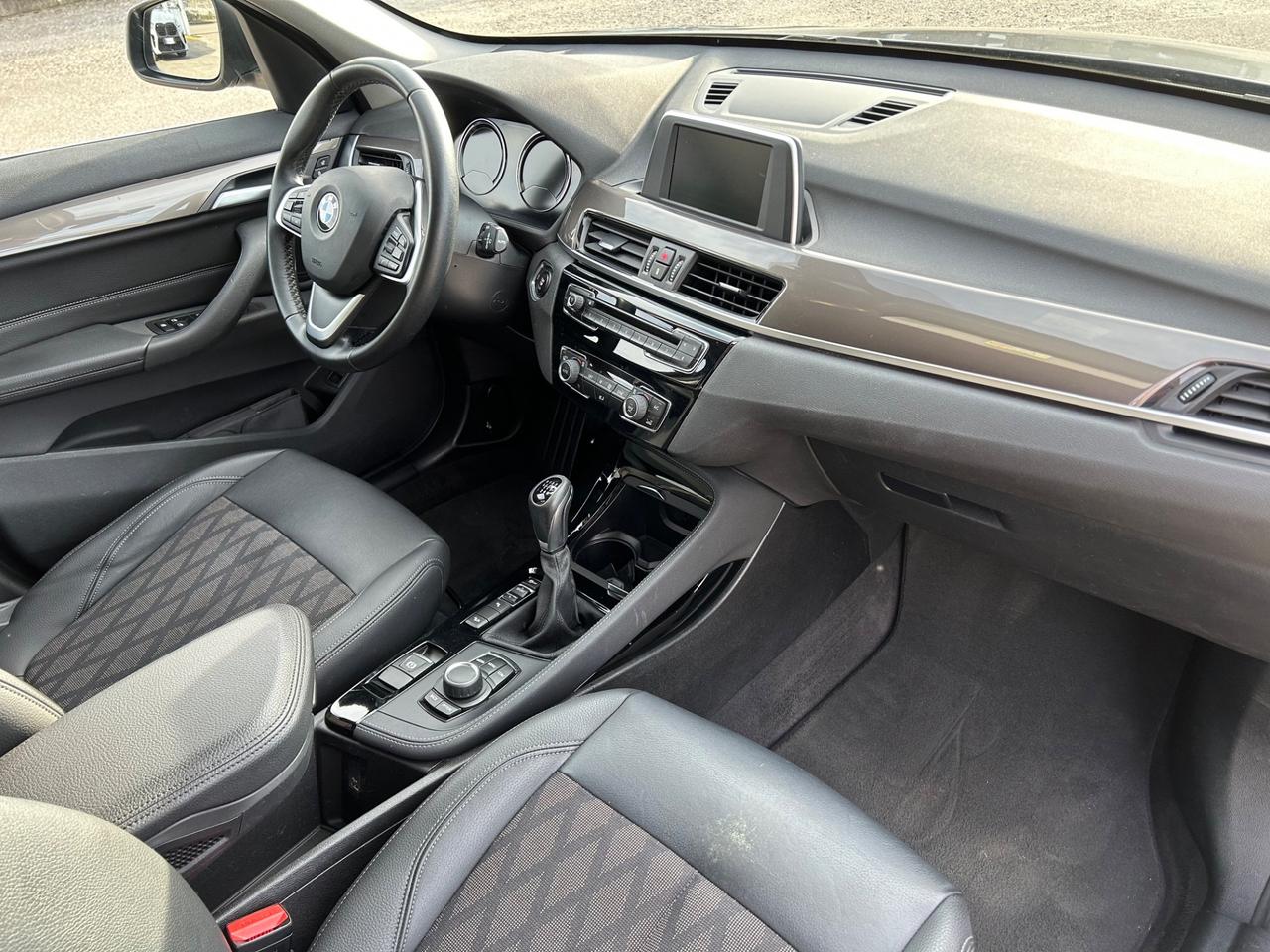 Bmw X1 xDrive18d X-LINE