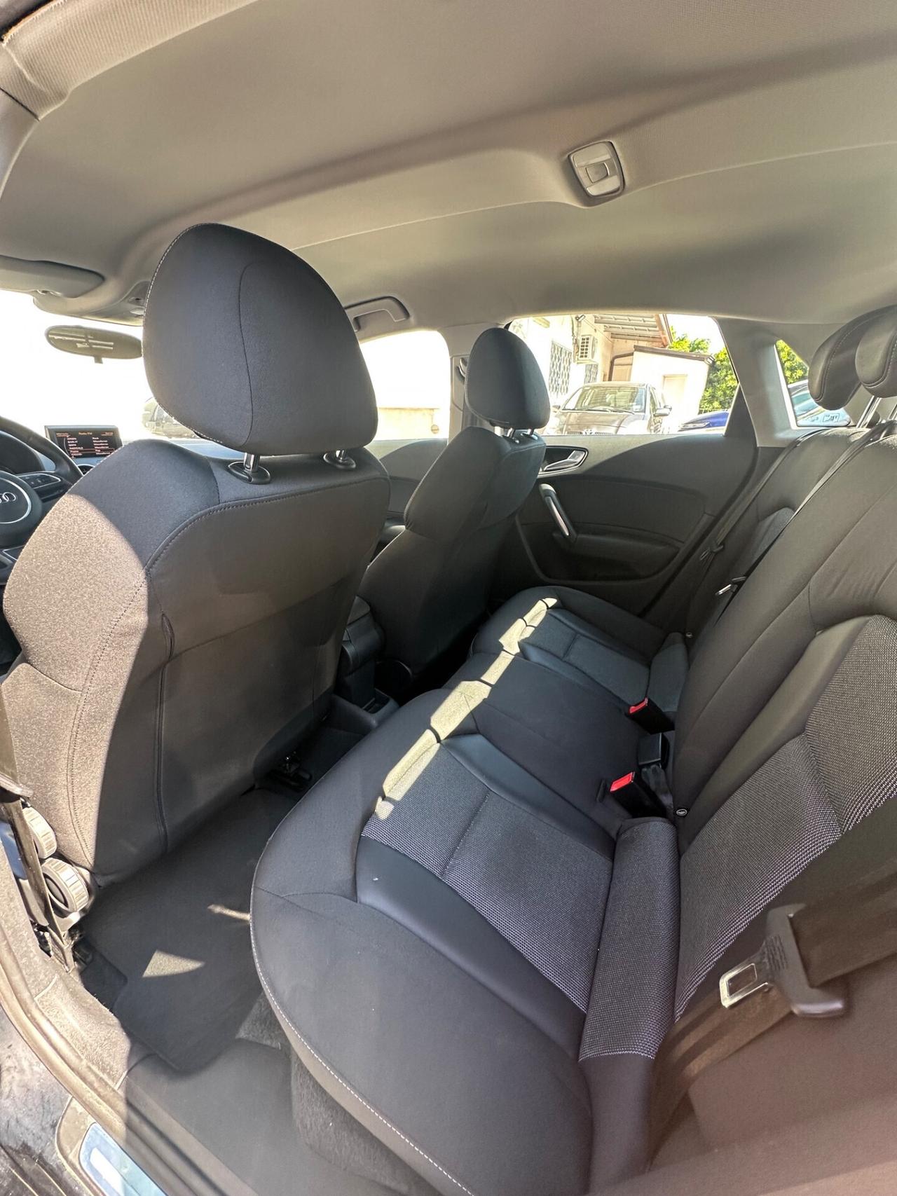 Audi A1 Sportback 1.2 tfsi Ambition