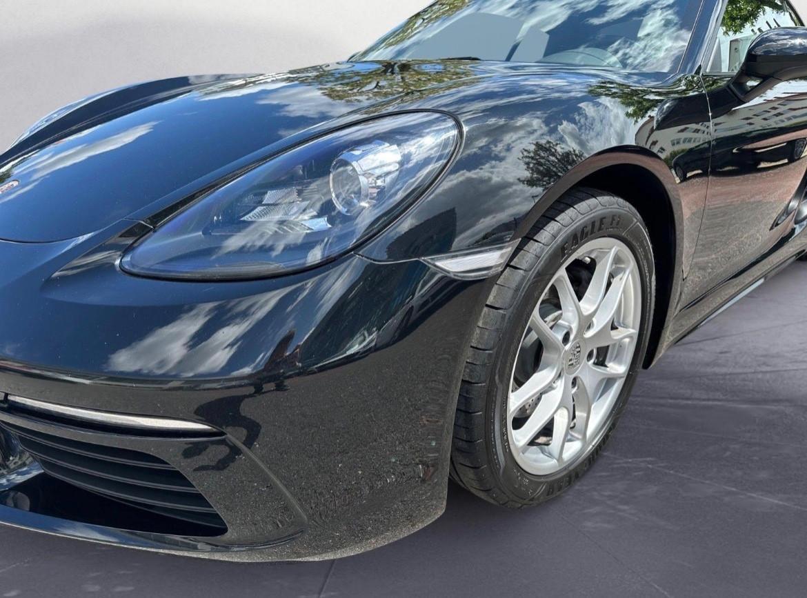 Porsche 718 Cayman 2.0