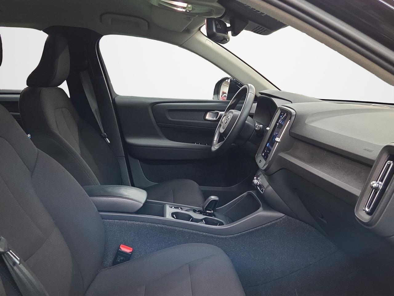 Volvo XC40 B3 automatico Essential