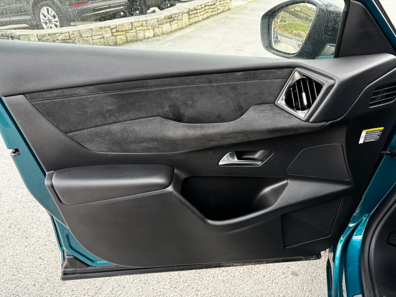 Ds DS3 3 Crossback BlueHDi 100 Performance Line