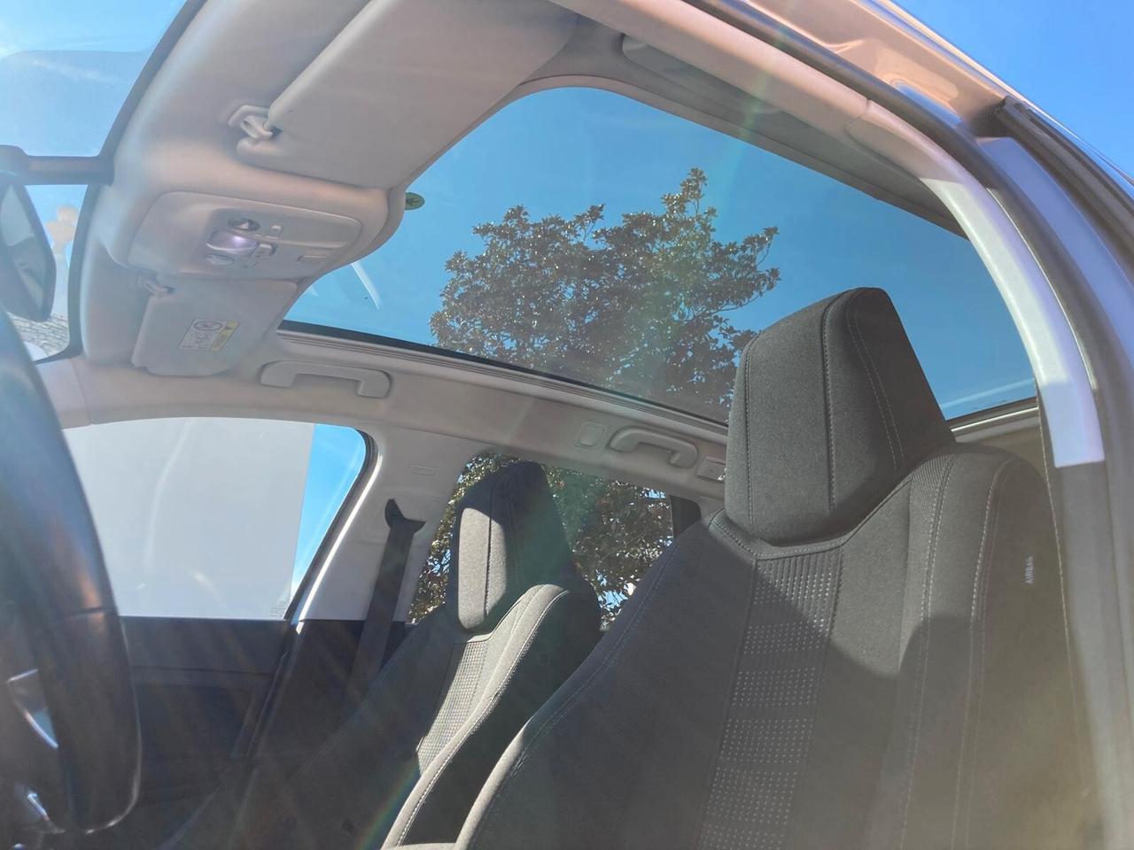 Peugeot 308 1.6 HDi - 130000km!! - 2017