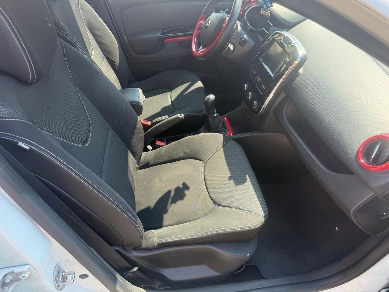 Renault Clio 1.5 dCi 8V 75CV 5 porte Wave