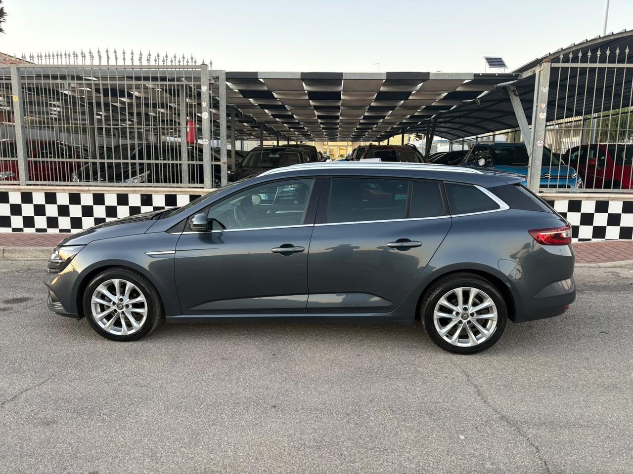 Renault Megane Sporter Dci EDC Energy Bose Unipro 2017