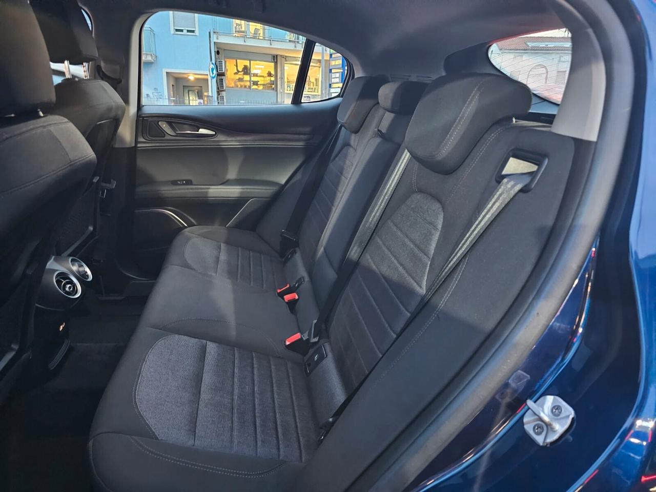 Alfa Romeo Stelvio 2.2 Turbodiesel 180 CV AT8 Q4 Business