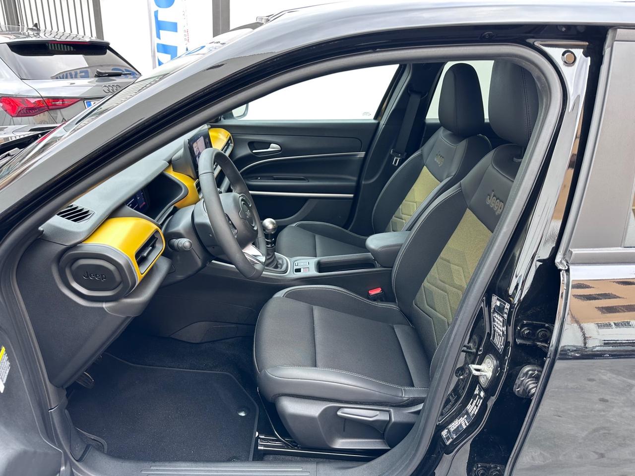 Jeep Avenger 1.2 Turbo 100 CV Summit