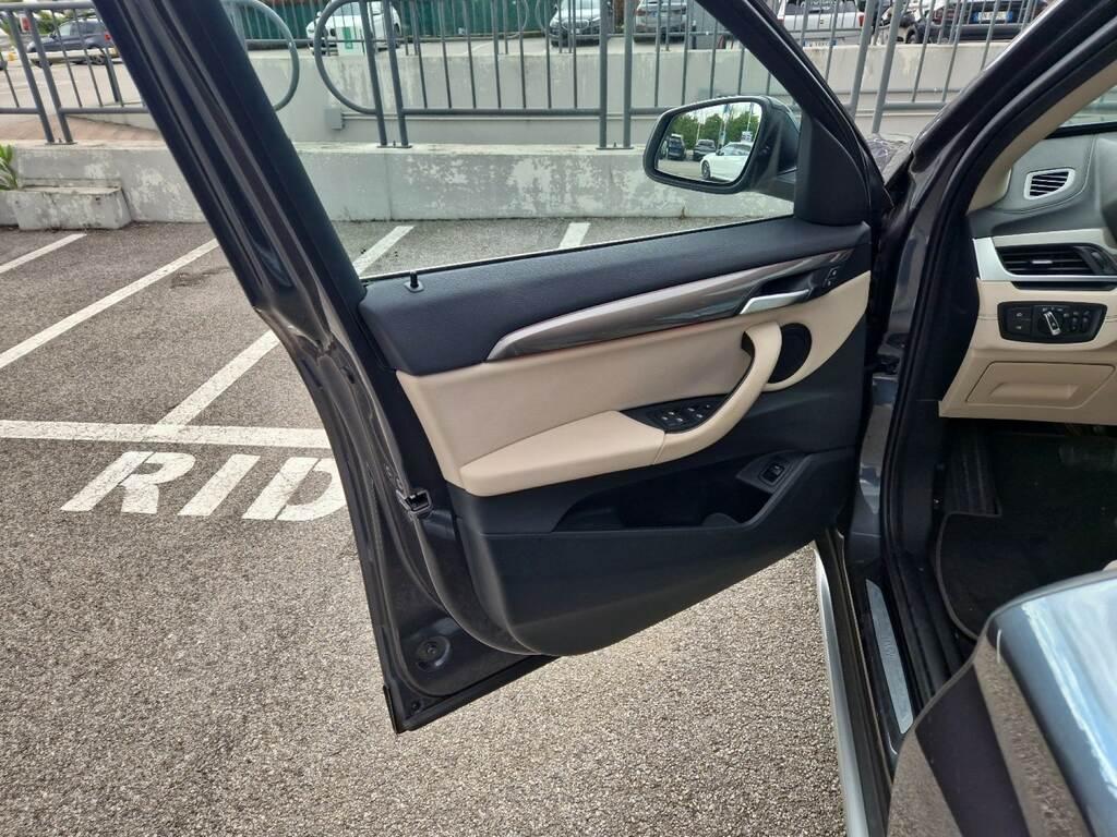 BMW X1 18 i xLine Plus sDrive Steptronic