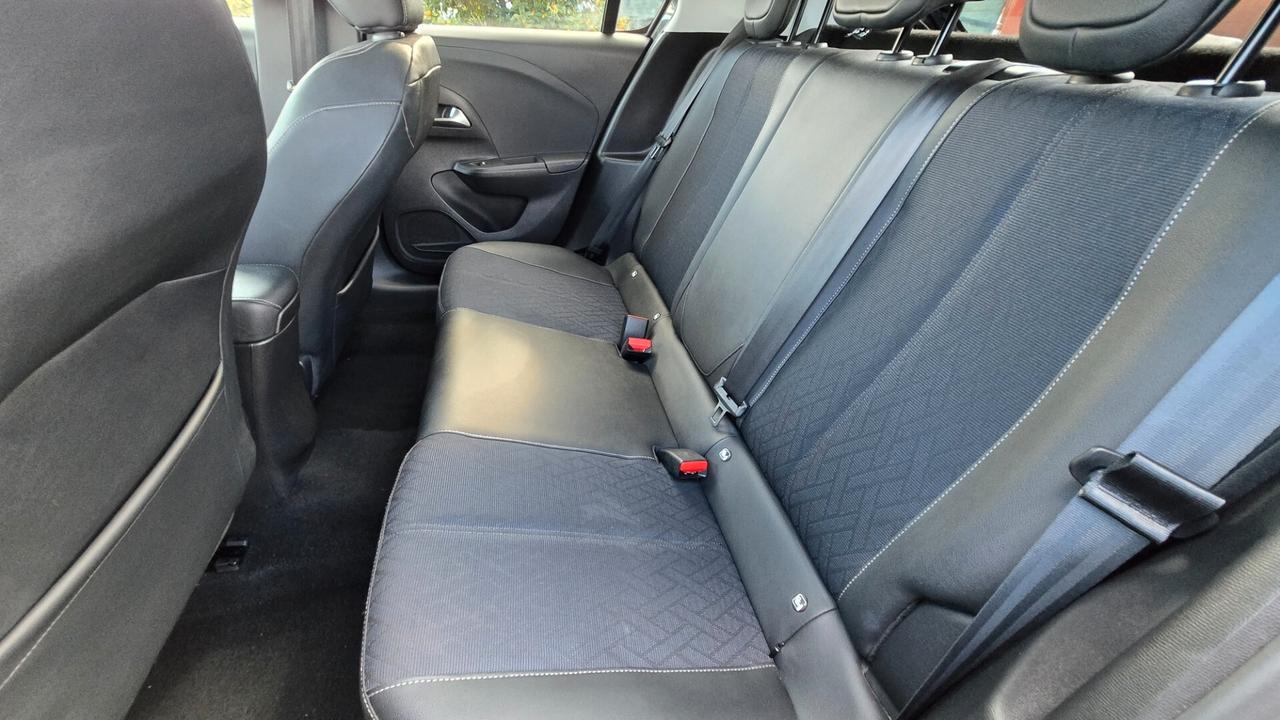 Opel Corsa 1.2 Elegance