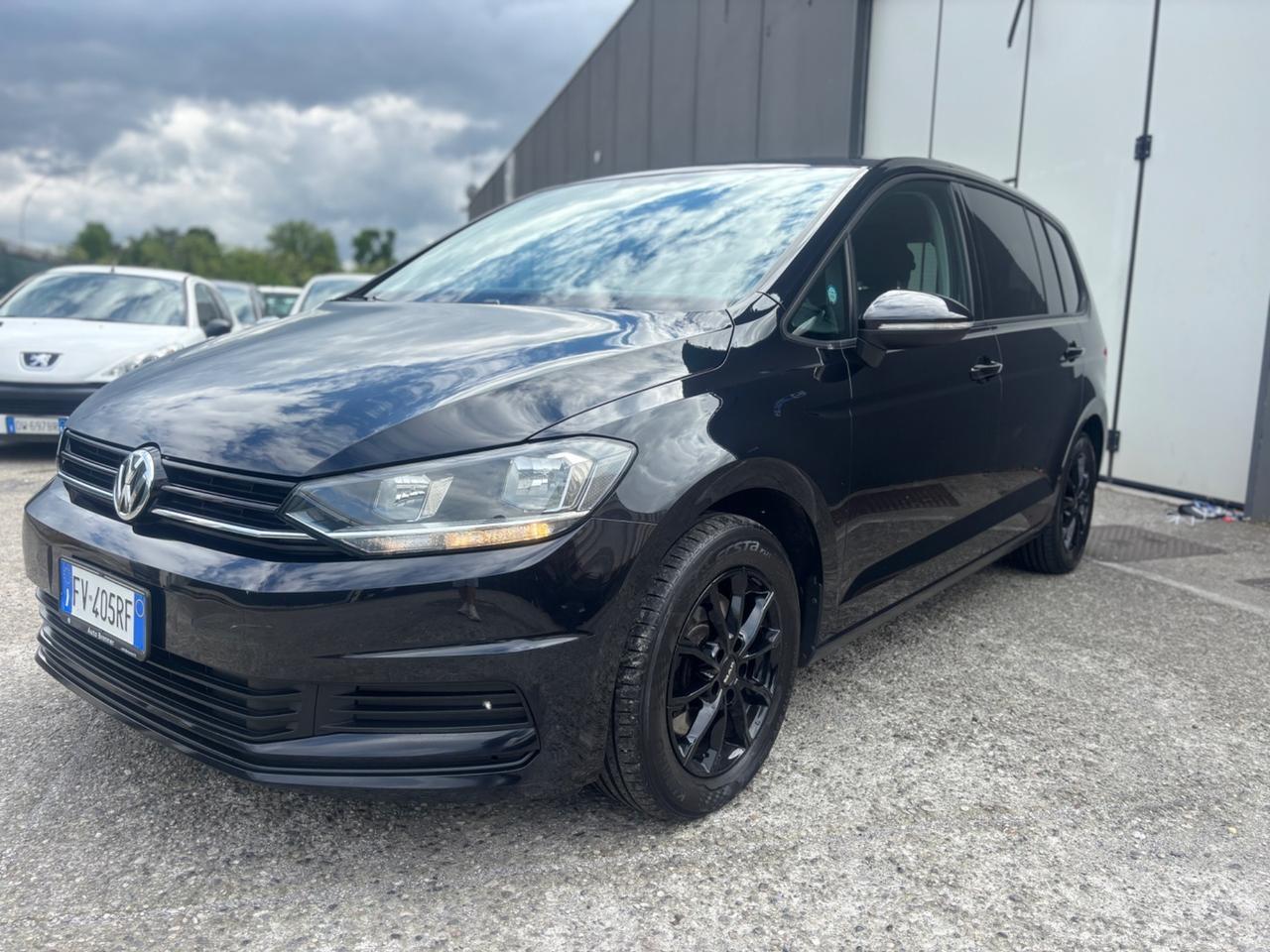 Volkswagen Touran 1.6 TDI 115 CV 7 posti km 180 mil anno 2019 euro 6