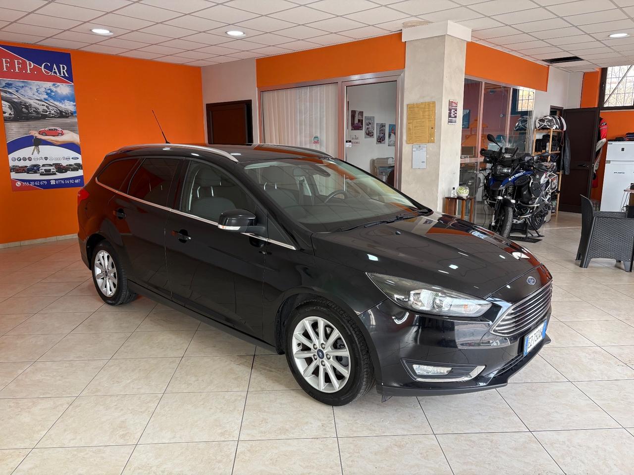 Ford Focus 1.5 TDCi 120 CV Titanium permute finanziamenti