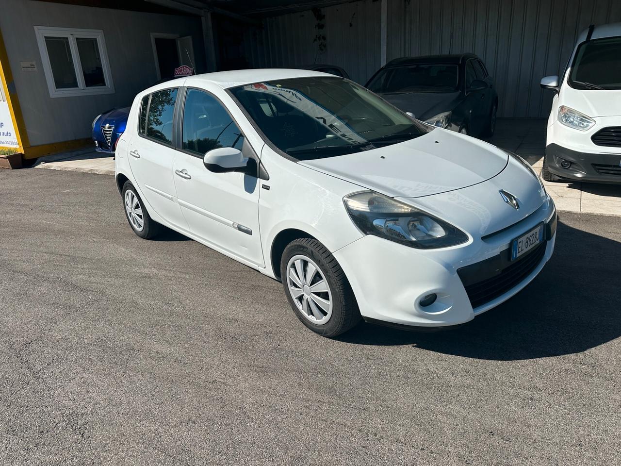 Renault Clio 1.2 16V 5 porte GPL Yahoo!