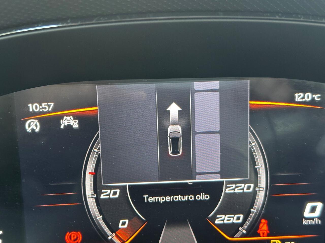 Seat Arona 95cv bi-color retrocamera PREZZO VERO