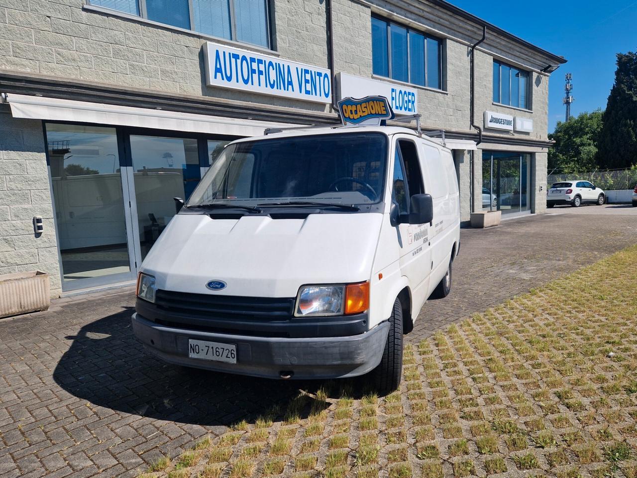 Vendo Ford transit benzina ️