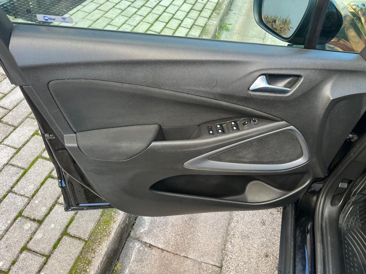 Opel Crossland X 1.2 12V Advance 2017