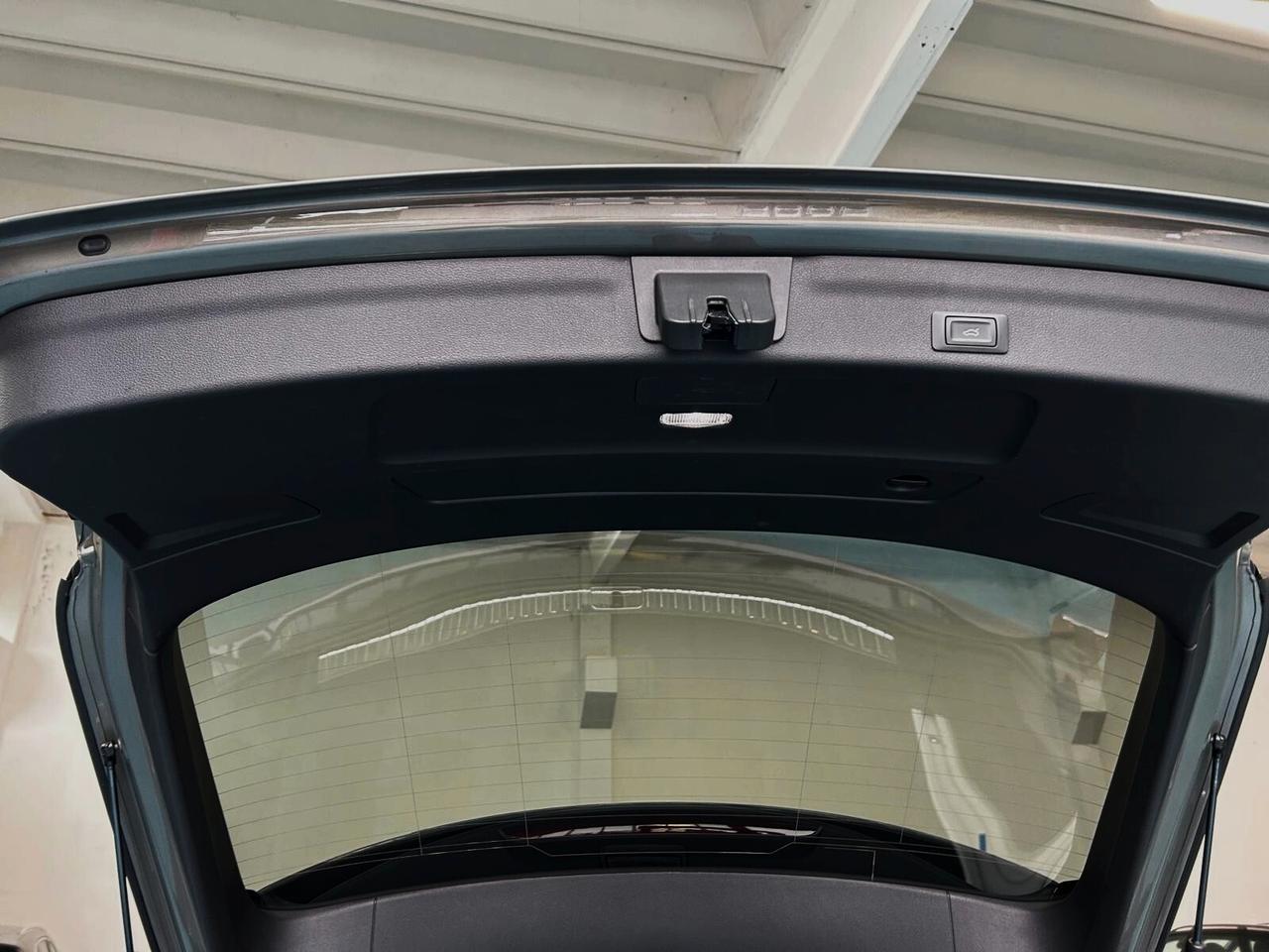 Audi A6 Avant 40 2.0 Tdi quattro S tronic Business Plus