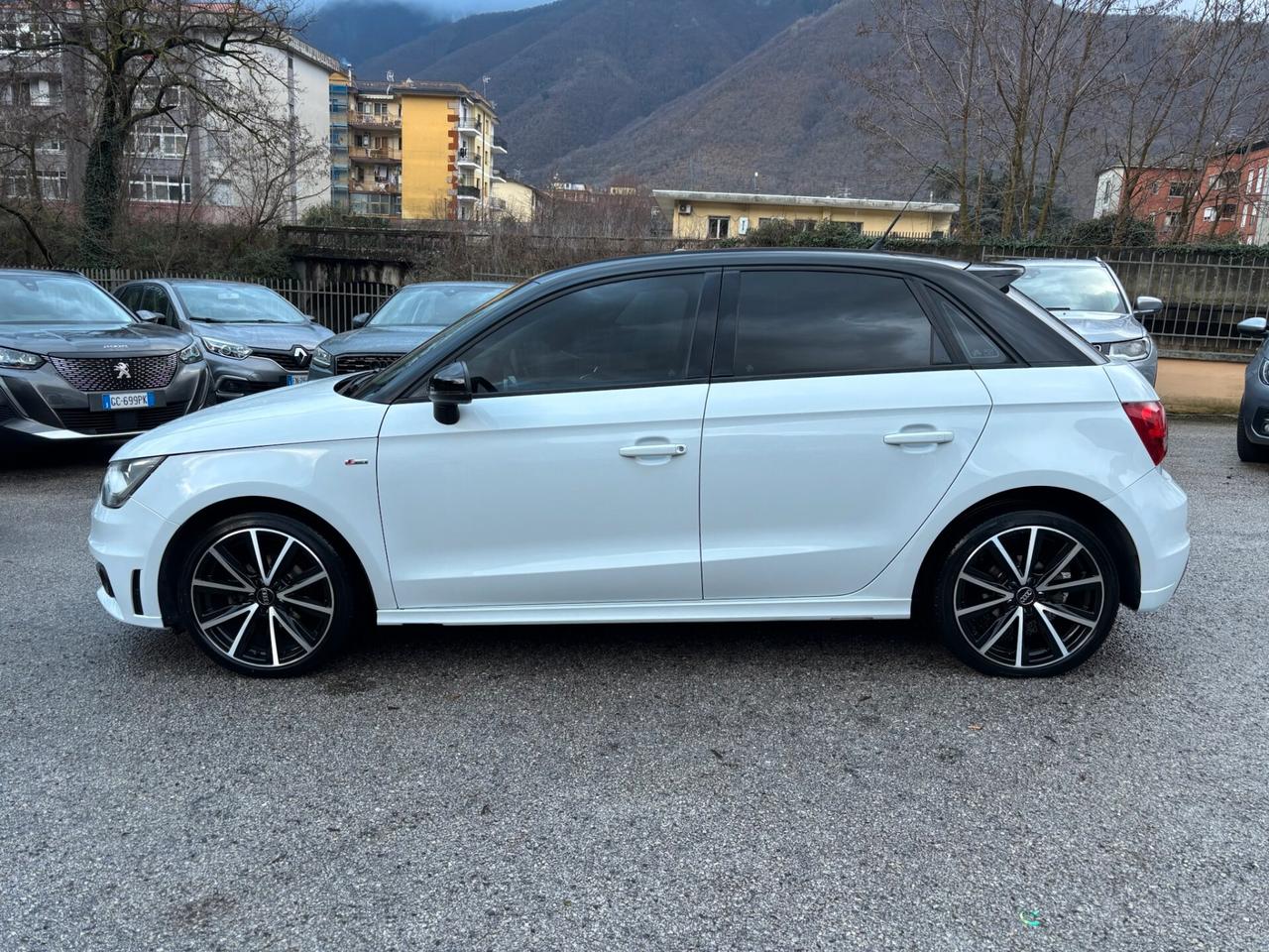 Audi A1 SPB 1.6 TDI S tronic Admired perla 90 cv
