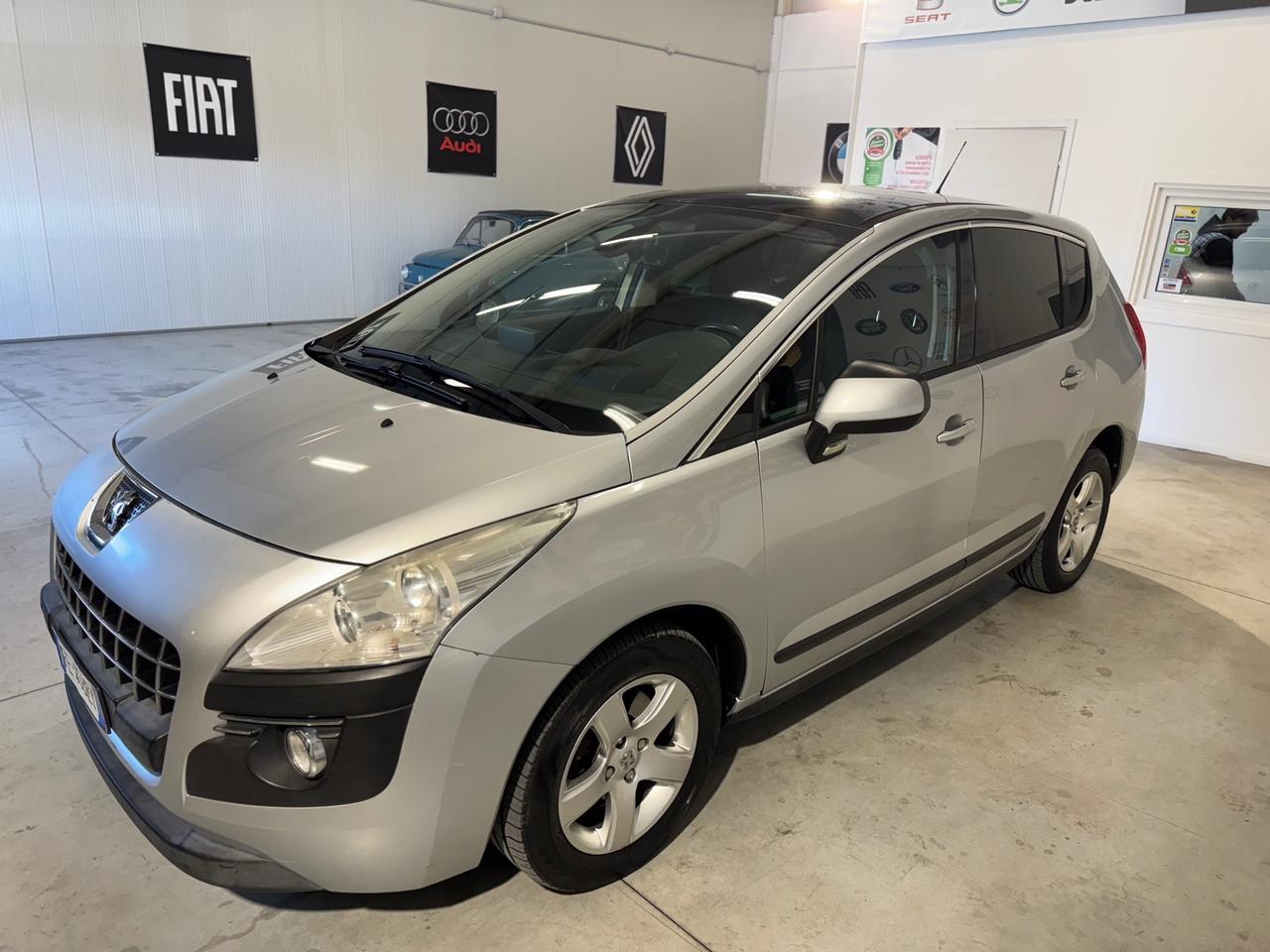 Peugeot 3008 2.0 HDi 150CV Business