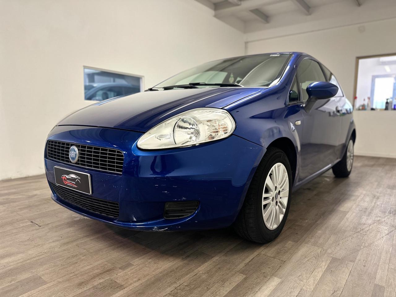 Fiat Grande Punto 1.4 3 porte Dynamic NEOPATENTATI