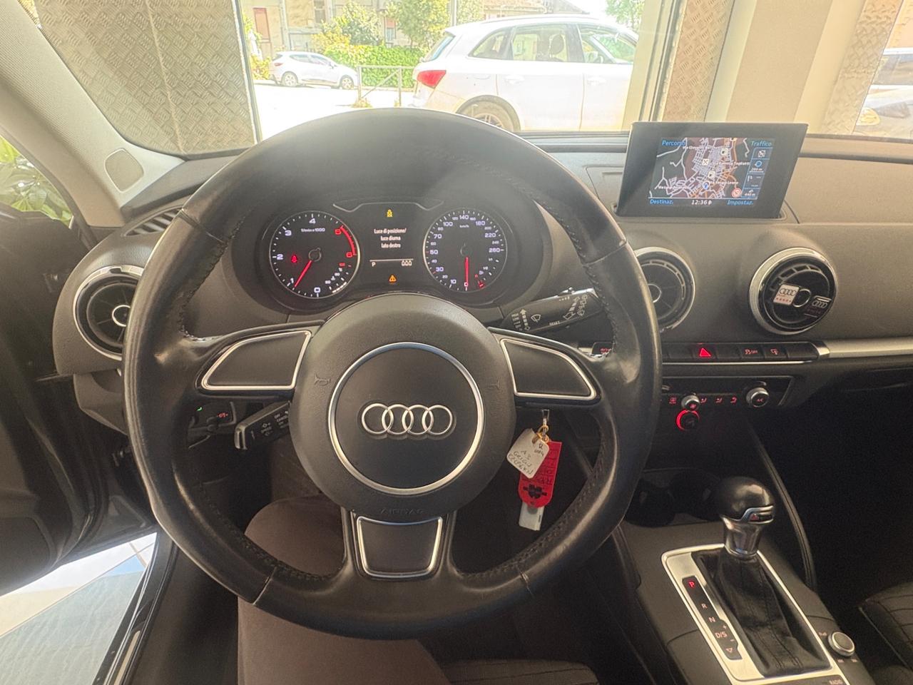 Audi A3 1.6 TDI clean diesel S tronic Ambiente