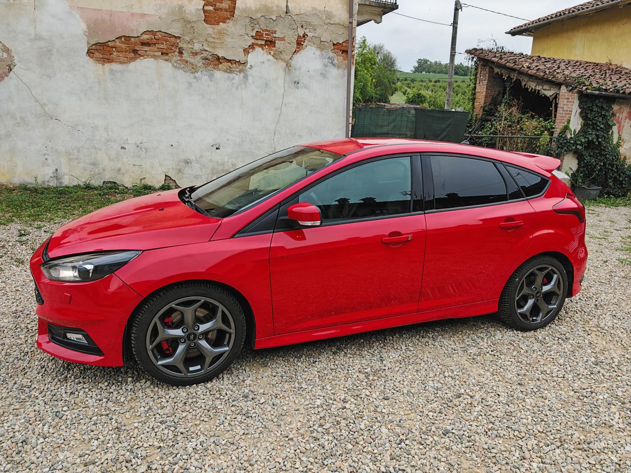 Ford Focus 2.0 EcoBoost 250 CV ST3
