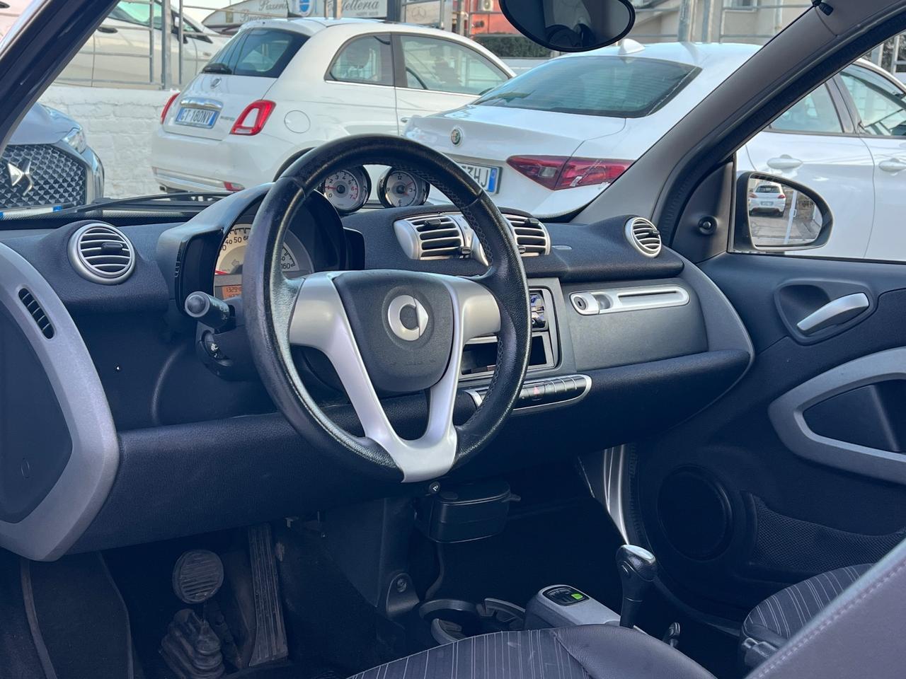 Smart ForTwo 1000 52 kW MHD coupé passion