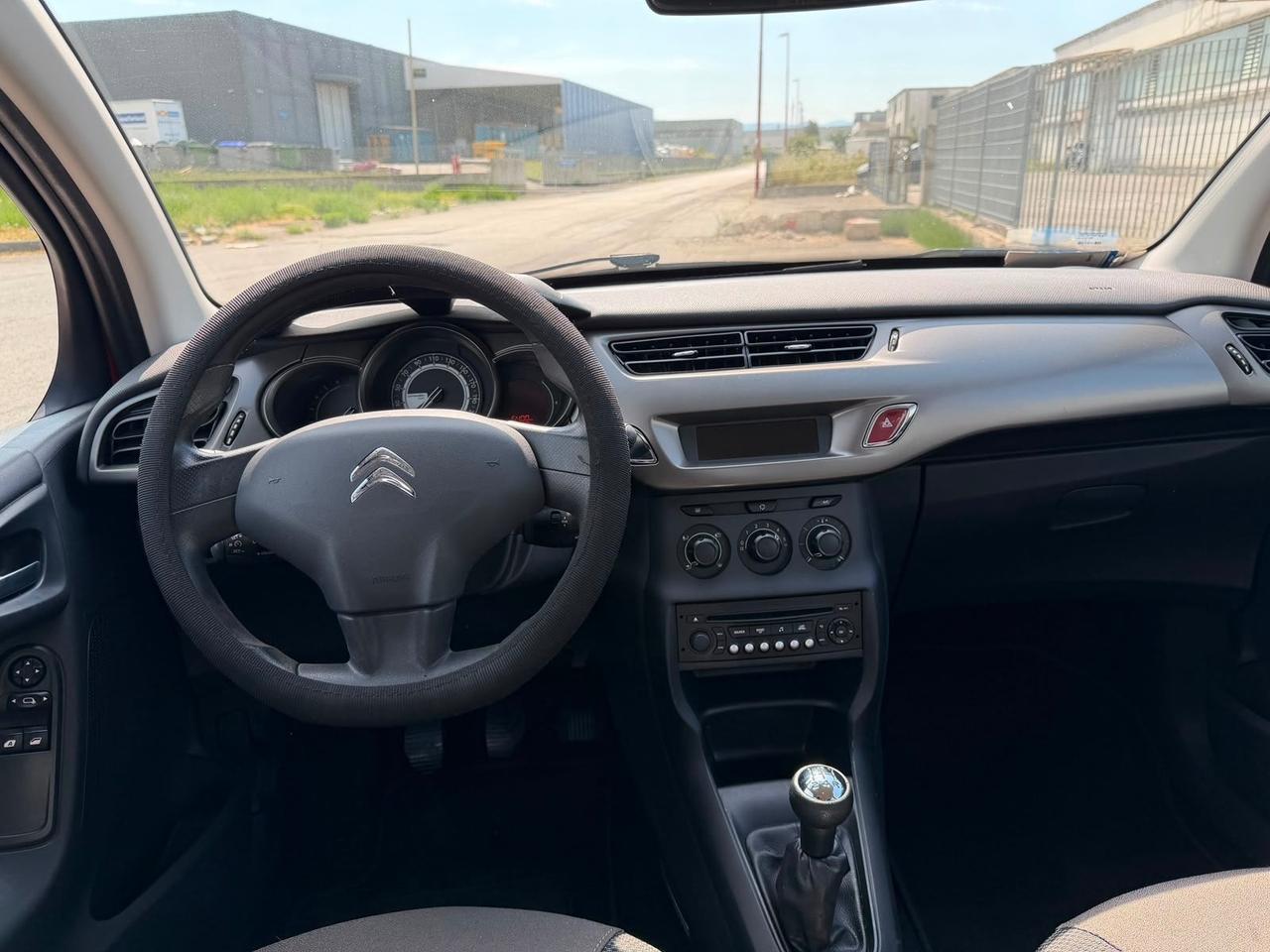 Citroen C3 1.2 VTi 82 Exclusive 124000 KM