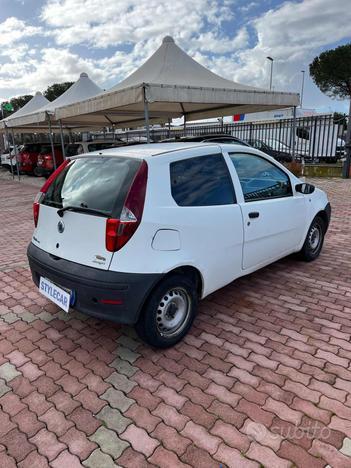 FIAT Punto 1.3 MJT Van 2 posti