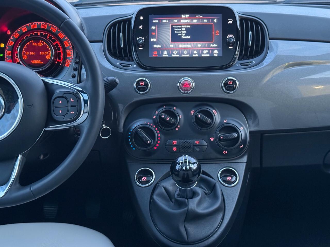 Fiat 500 1.0 Hybrid Dolcevita - TETTO PANORAMICO - SENSORI - SCHERMO GRANDE