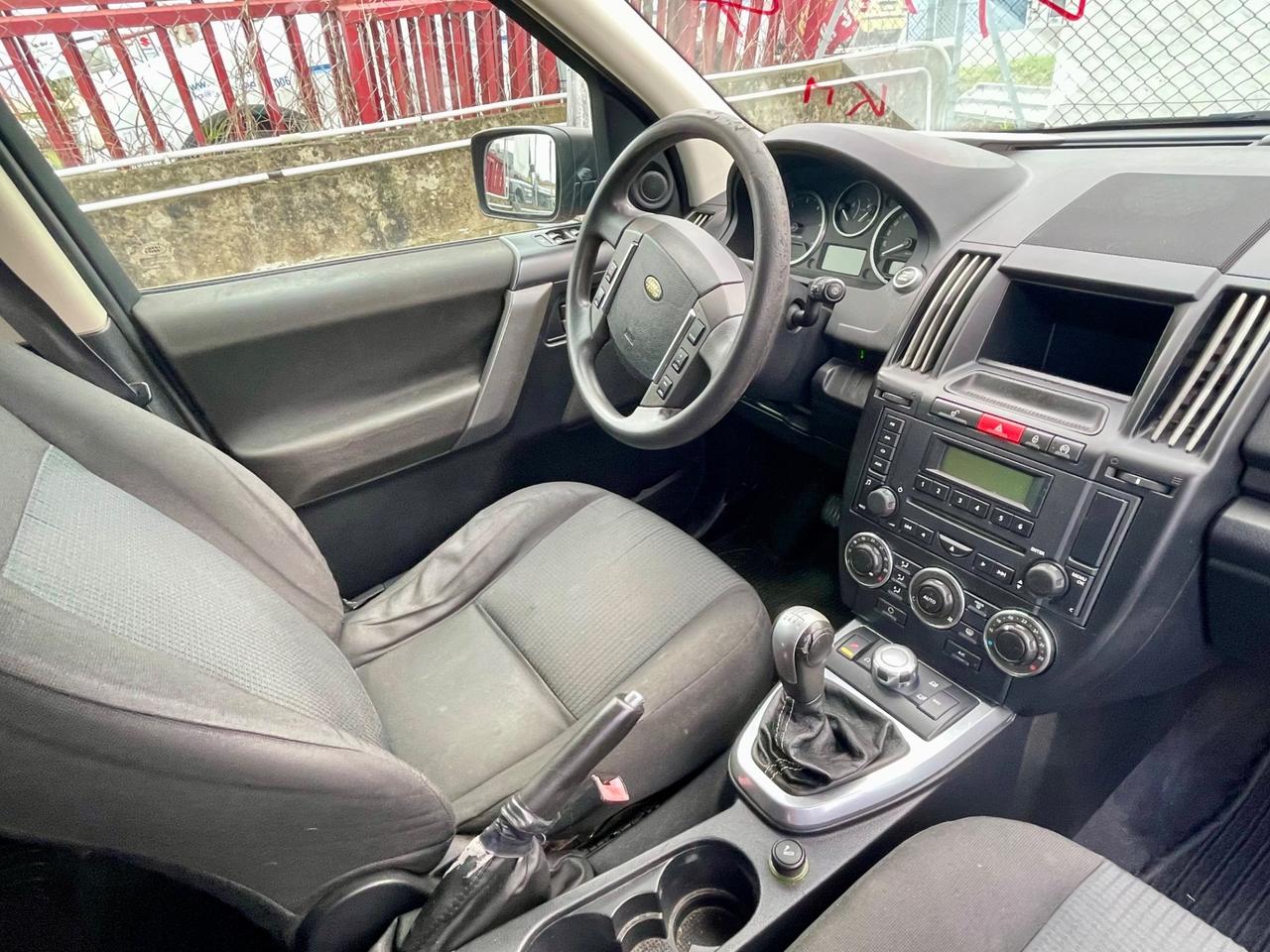 Land Rover Freelander 2.2 TD4 S.W. SE
