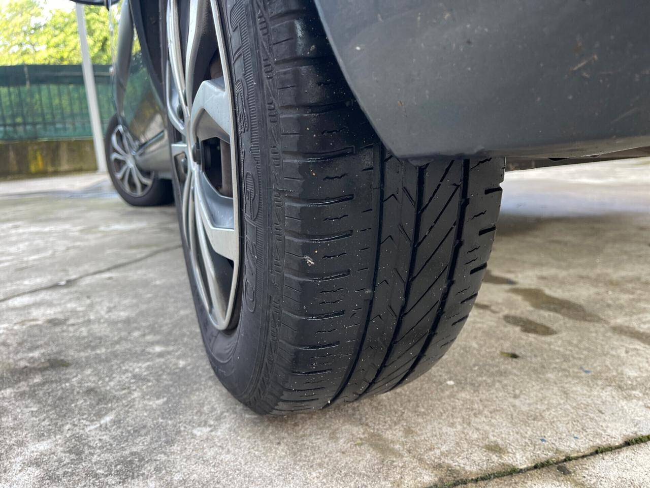 RENAULT CLIO STORIA 1.2 BENZINA EURO4 5P NEOPATENTATI