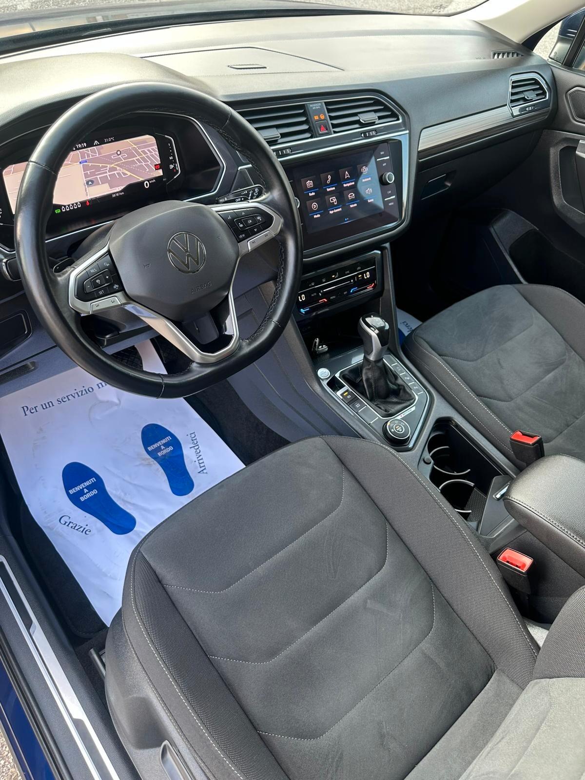 Volkswagen Tiguan Allspace Tiguan Allspace 2.0 TDI 200 CV SCR DSG 4MOTION Elegance 7 POSTI