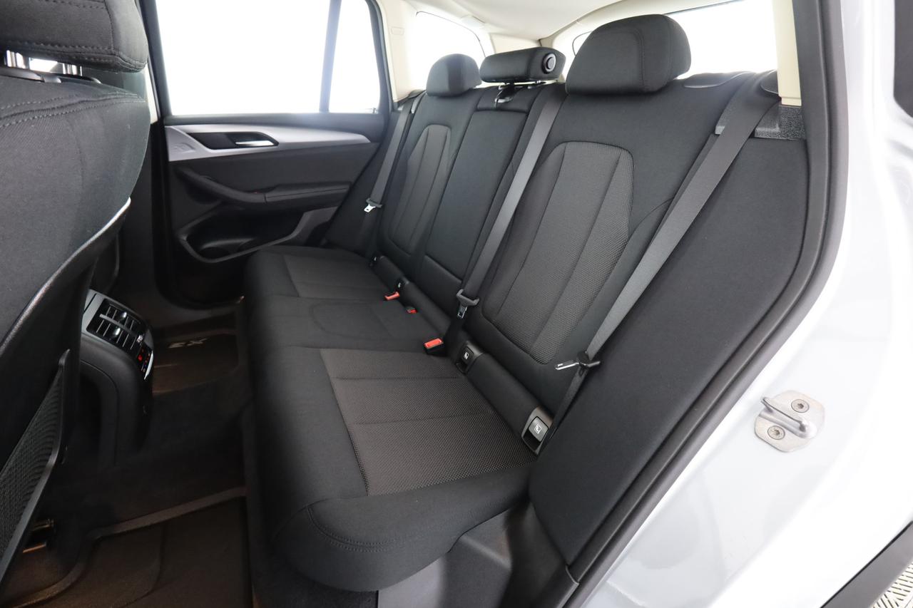 BMW X3 (G01) X3 xDrive20d Business Advantage