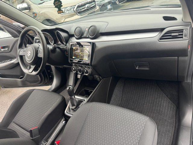 SUZUKI Swift 1.2 Hybrid Top