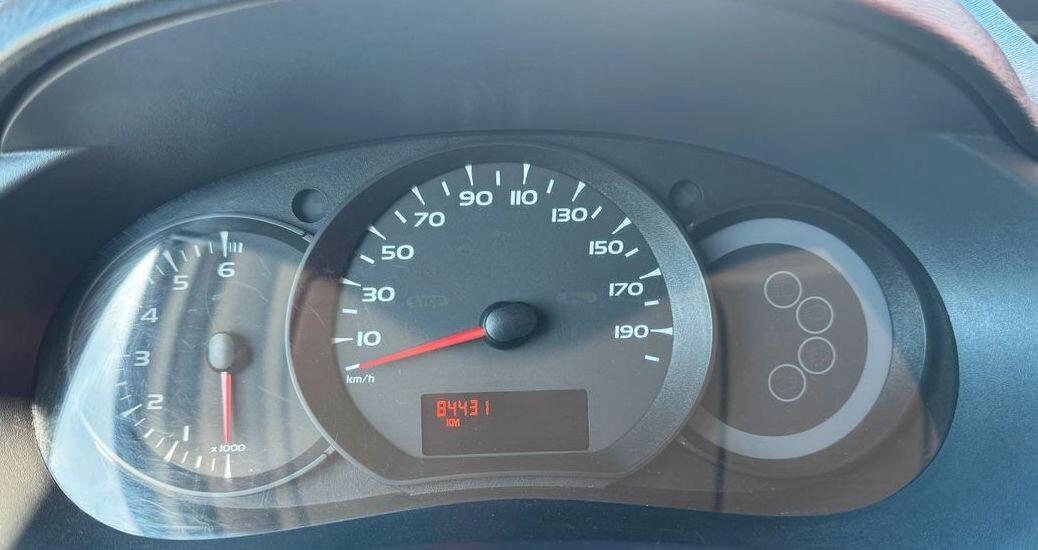 RENAULT KANGOO RIBALTABILE BENZ/GAS