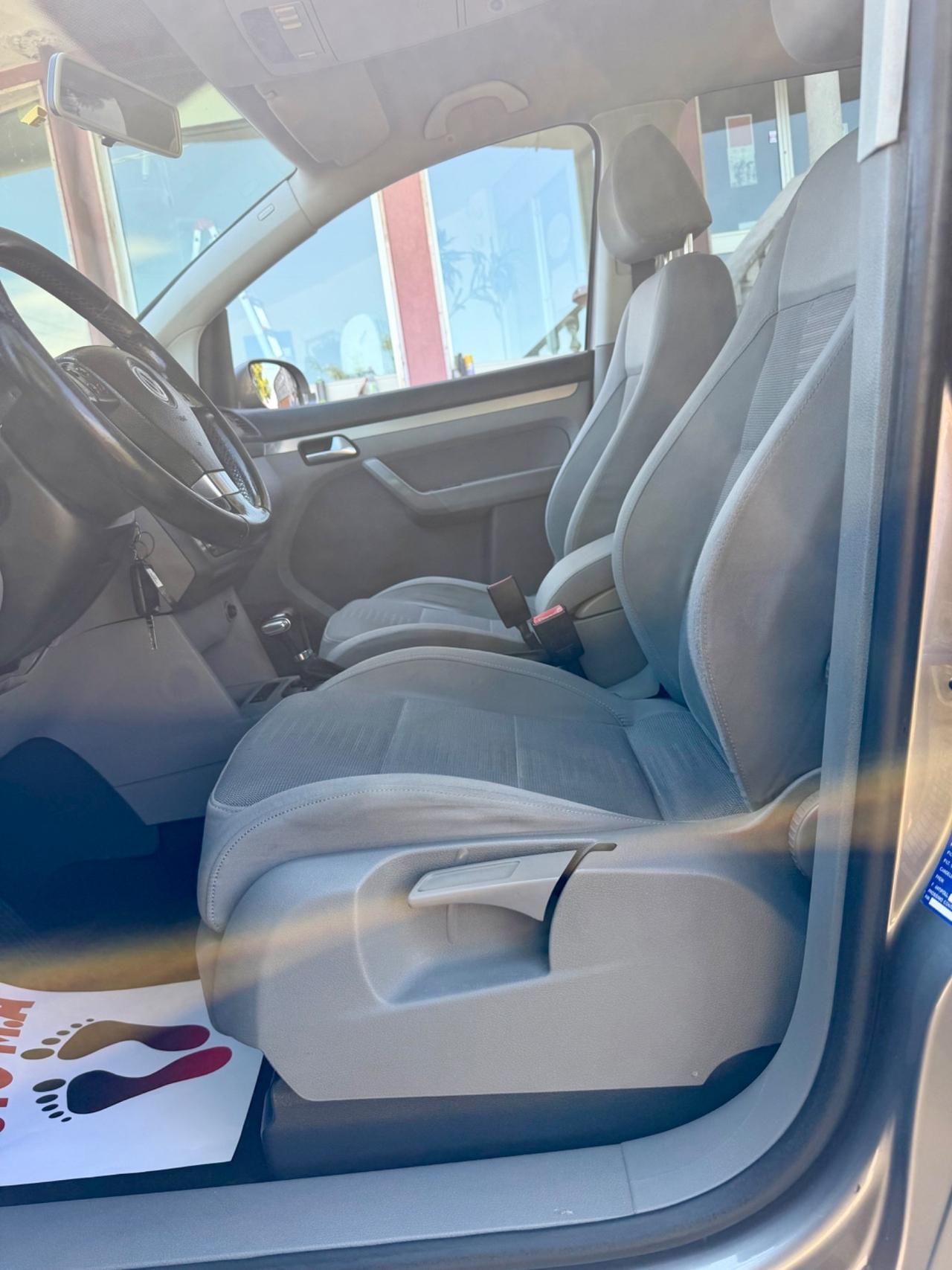Volkswagen Touran 2008 2.0 TDI 7 POSTI CAMBIO AUTOMATICO ! ! !