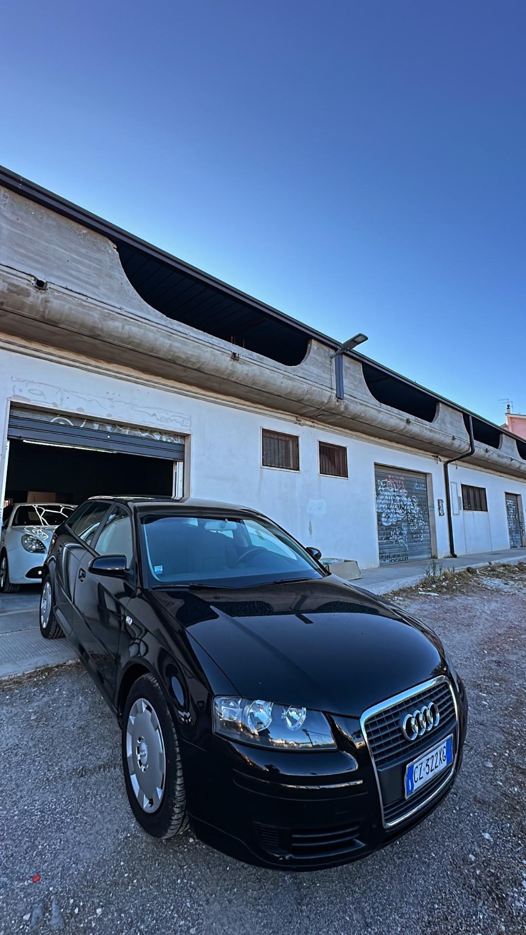 Audi A3 1.6 Attraction