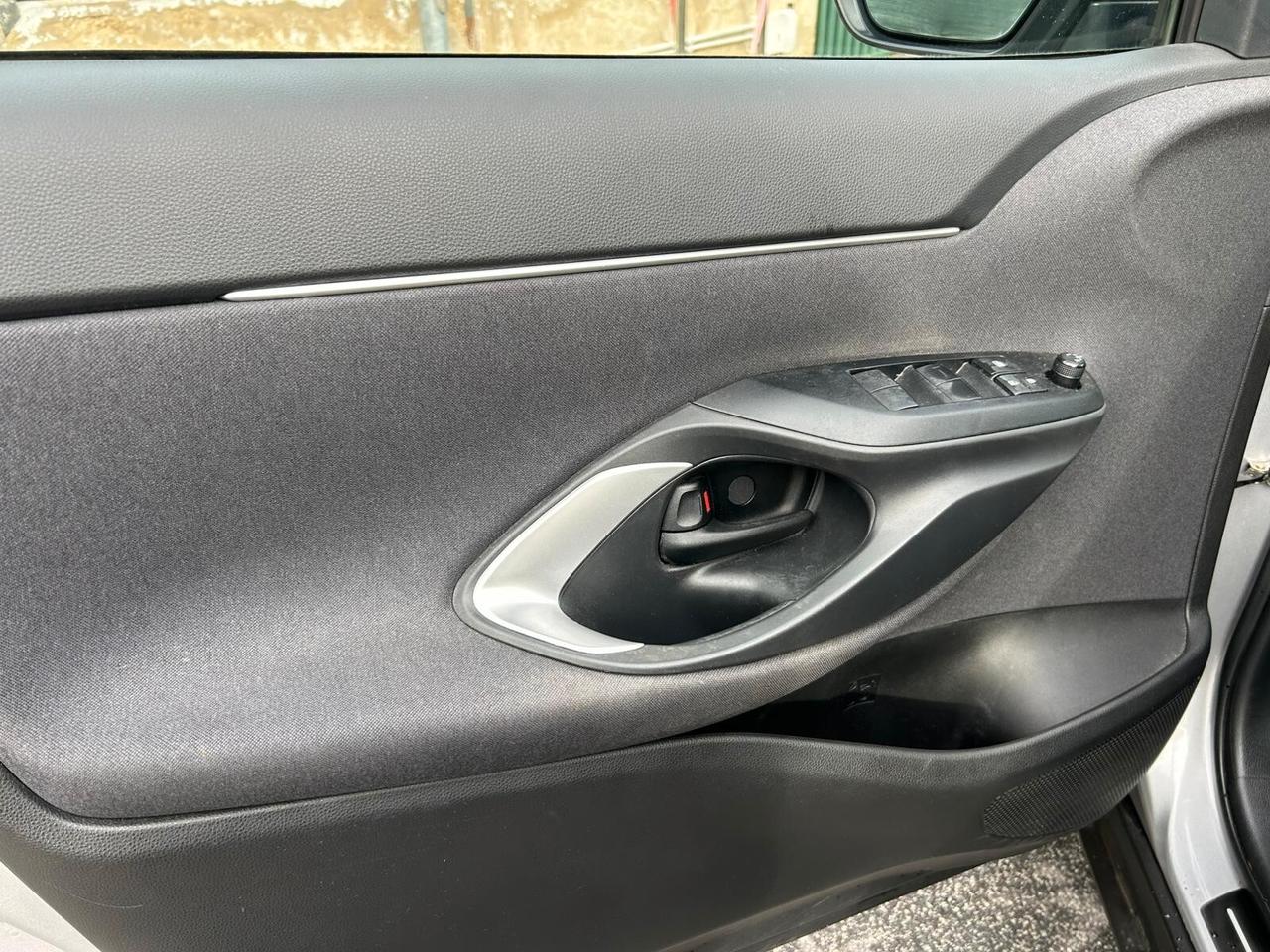 Toyota Yaris Cross 1.5 Hybrid 5p. E-CVT AWD-i Adventure