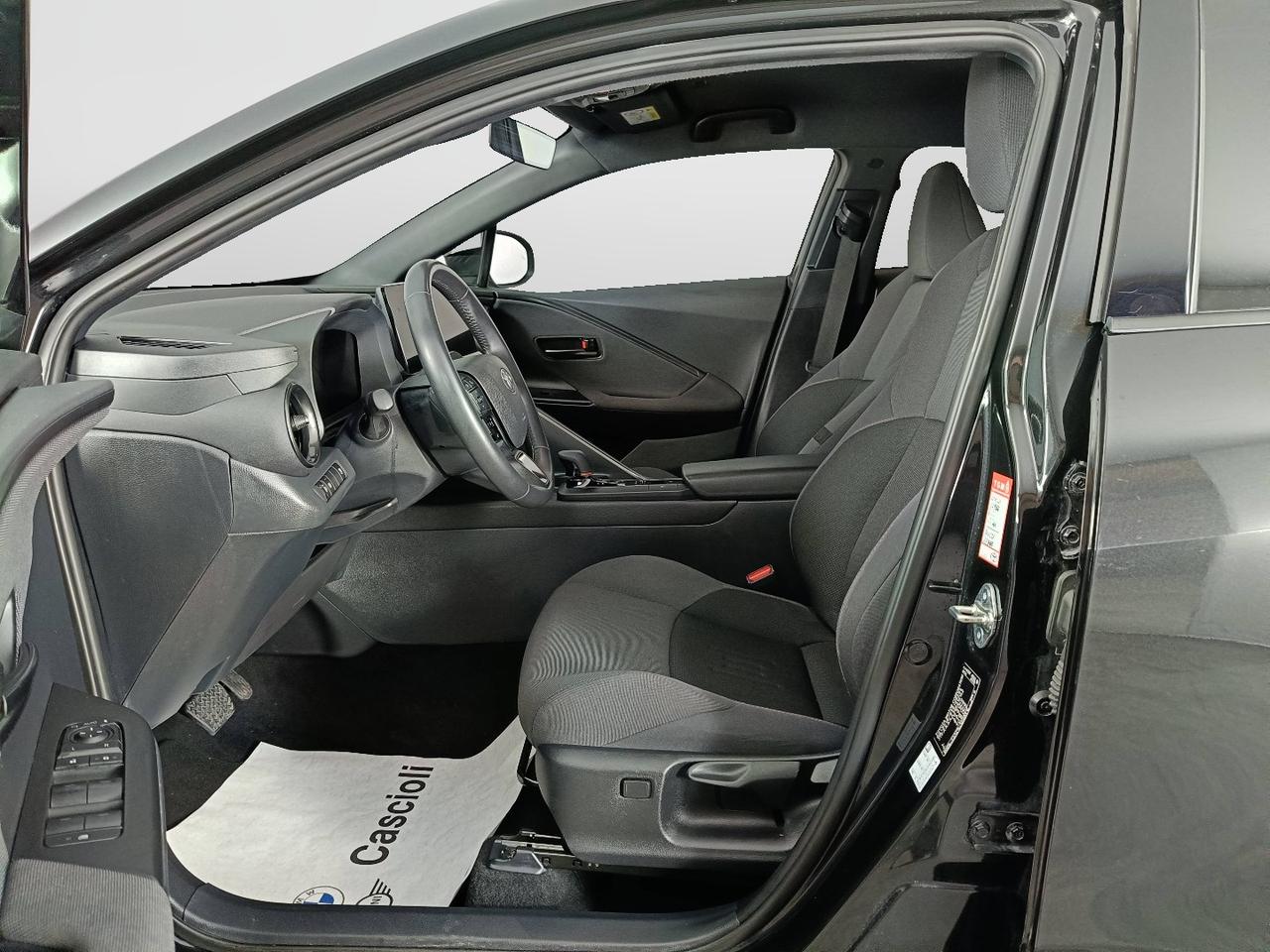 TOYOTA C-HR II 2023 - C-HR 1.8 hev Trend fwd e-cvt