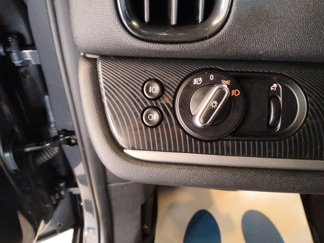 Mini Cooper SD Countryman 2.0 Hype Automatica