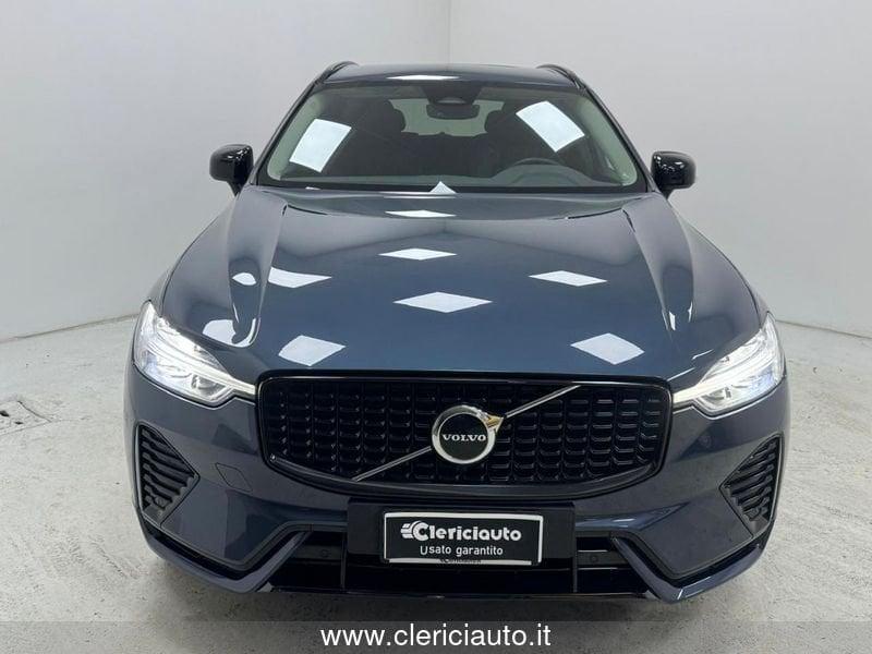 Volvo XC60 B4 (d) AWD automatico Plus Dark