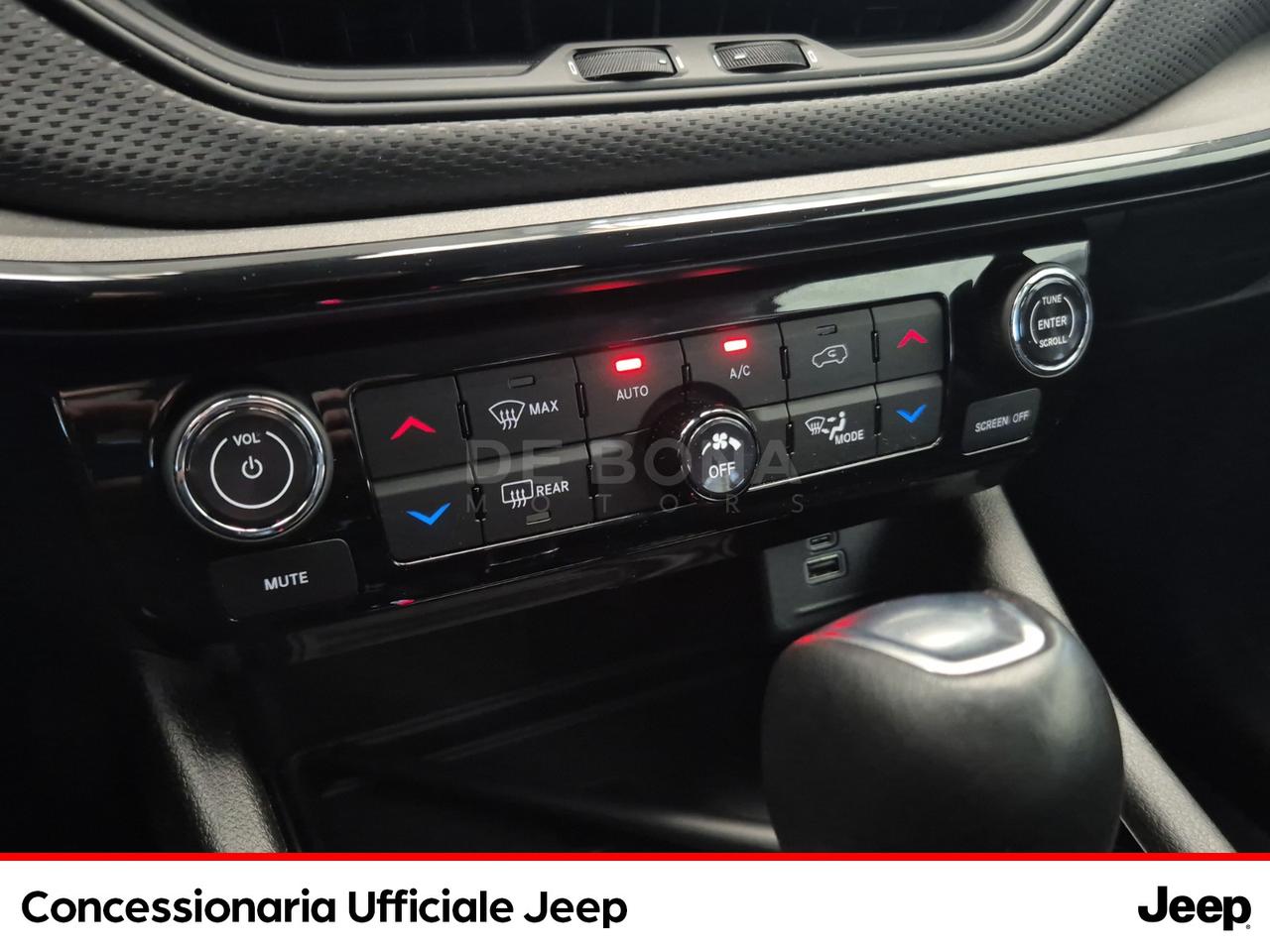 Jeep Compass 1.5 turbo t4 mhev night eagle 2wd 130cv dct