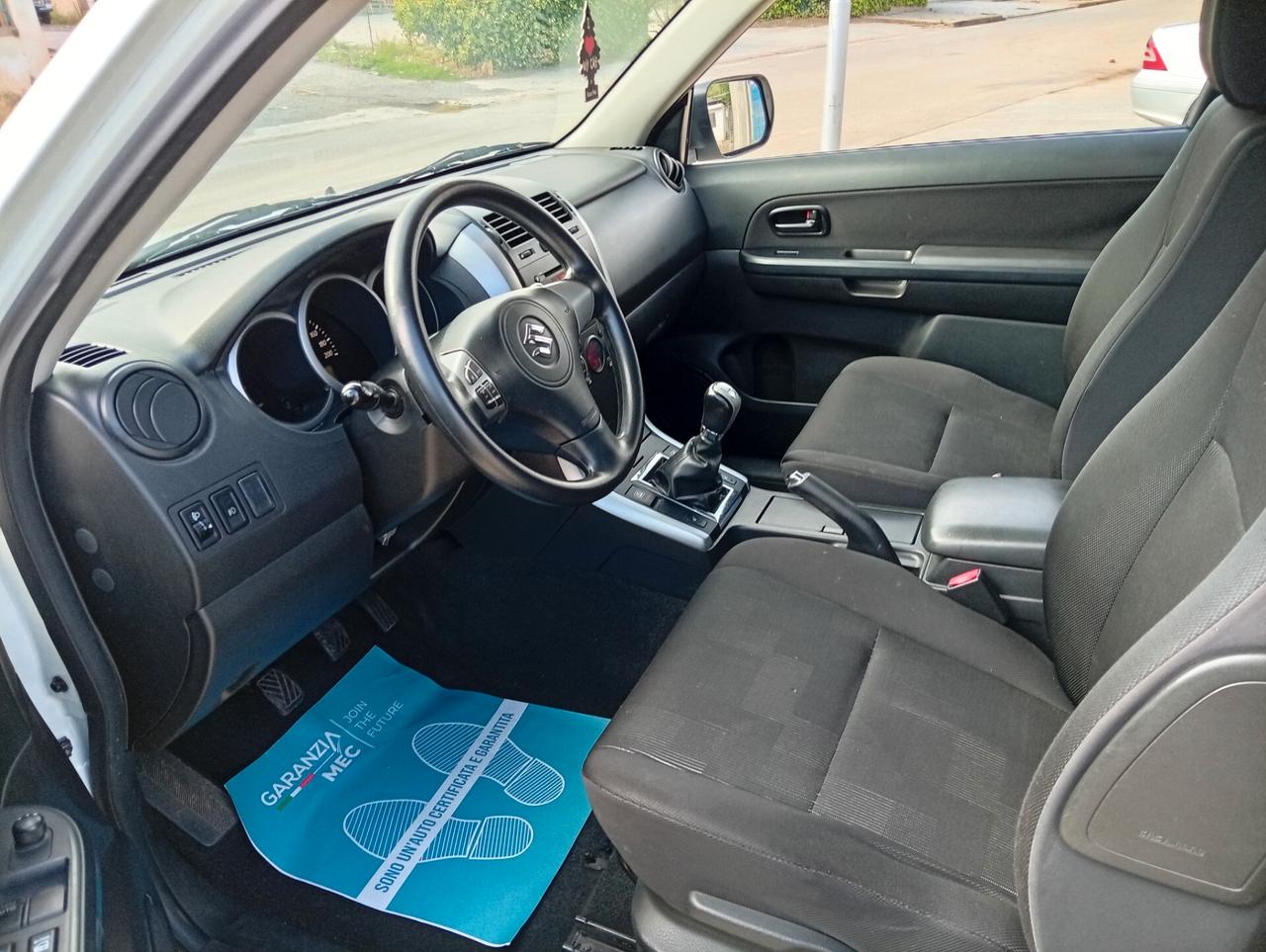 Suzuki Grand Vitara 1.6 16V 3 porte Offroad