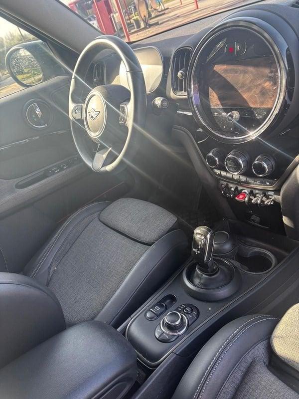 MINI Countryman Cooper D Untamed Edition automatica