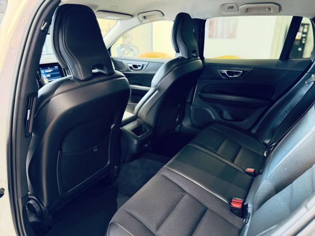 Volvo V60 Cross Country 2.0 d4 Business Plus awd geartronic